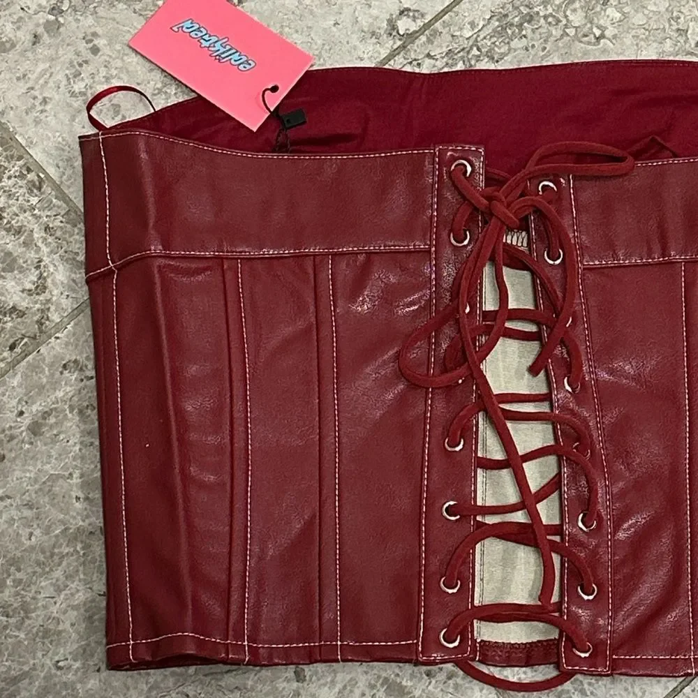 Edikted Moss Faux Leather Lace Up Corset Burgundry NEW Medium